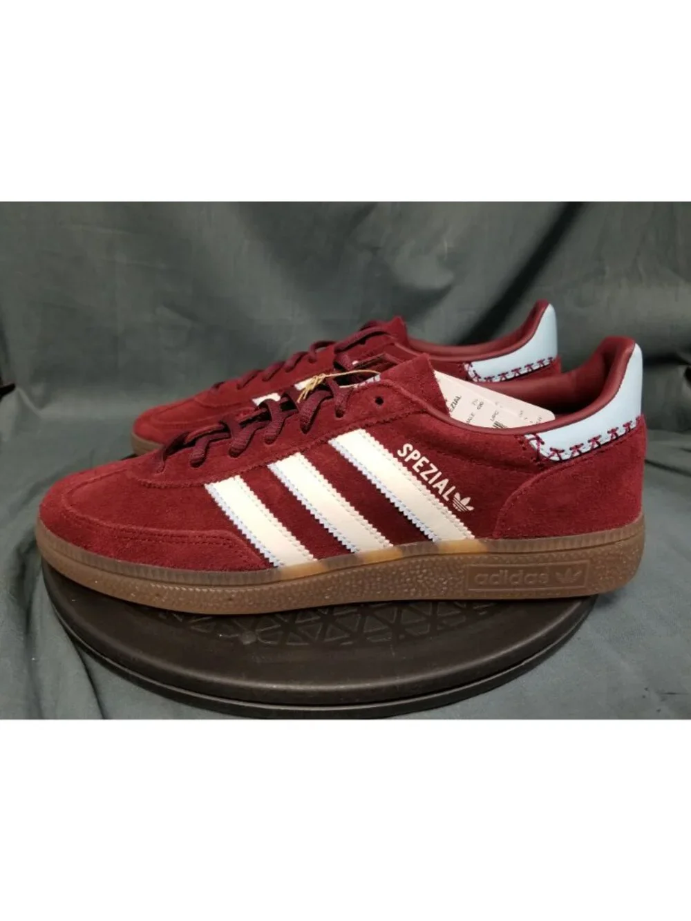 Adidas Handball Spezial Shadow Red Off White Sky JS5042 Men's Size 9 NEW NO BOX